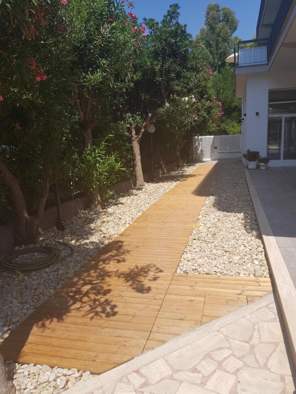 Golden Beach Residence Fregenae Exterior photo
